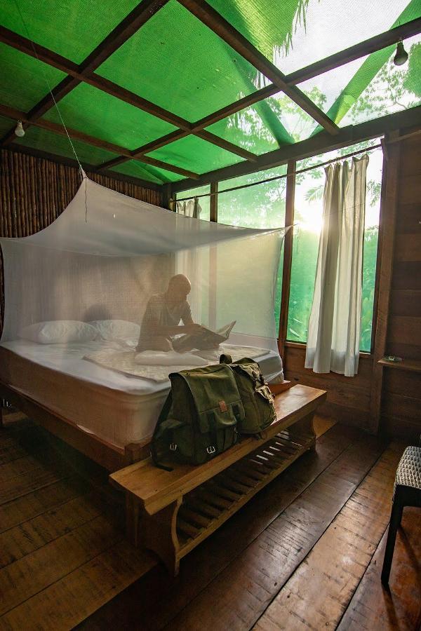 Amak Iquitos Ecolodge Santa Clara エクステリア 写真